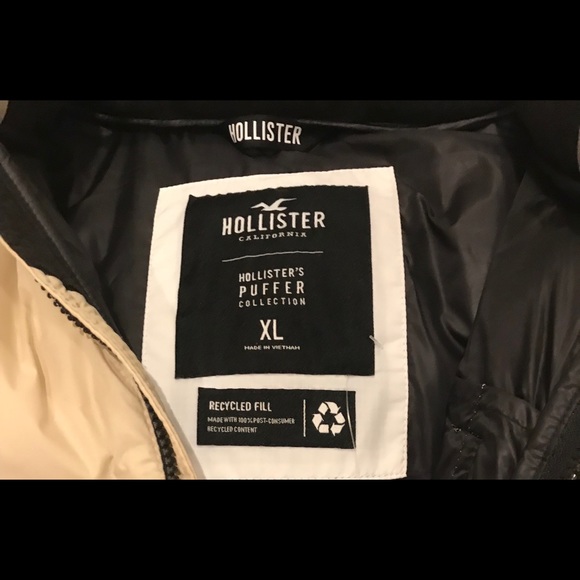 •SOLD🦞Hollister New! Puffer Jacket Men’s! - Picture 3 of 8